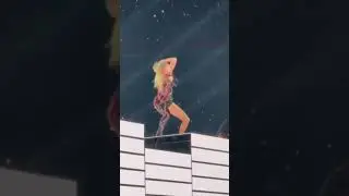 TAYLOR SWIFT&rsquo;S DANCING GETS MADE FUN OF (eras tour)