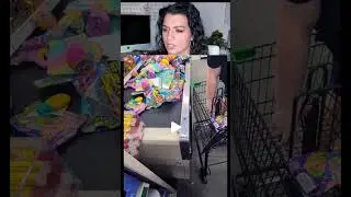 Люди действительно злоупотребляют услугами Dollar Tree.