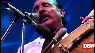 Los Chalchaleros - Lllorare / Zamba del Chalchalero (Video Oficial)