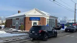Police continue to search for suspect in Oakland bank robbery