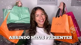 ABRINDO MEUS PRESENTES DE ANIVERSÁRIO! 🎁✨