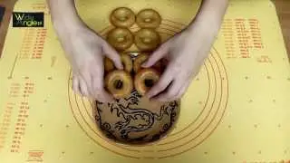How to make raspberry donuts