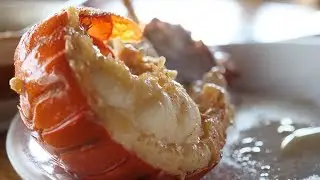 Langosta Puerto Nuevo / Lobster tacos.