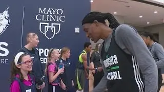 Lynx Sign 5 Honorary Members To 'Dream Team'