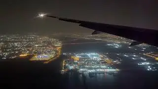 Qatar Airways Boeing 777-300 ER landing Doha 🇶🇦