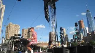Memo - Years & Years - Pride Island 2017
