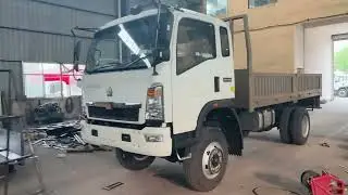 HOWO cargo truck 10tons for sale, WhatsApp: +86 13329899995