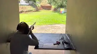 Tiro de 12 a 100 metros do alvo. Na mosca kkkk