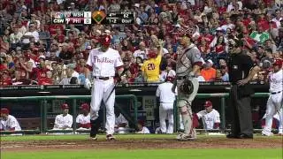 2013/09/02 Ramos' throw hits Utley's bat