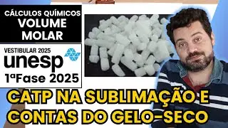 ✏️UNESP 2025 | A imagem mostra cilindros de gelo-seco, CO2 (s), subst&acirc;ncia muito empregada no