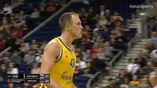 Άλμπα Βερολίνου - Μπασκόνια: 81-57