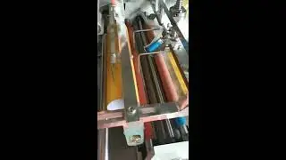 Automatic composite tube hotmelt glue labeling machine