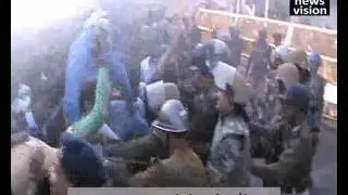 Congress Workers Beaten: Arrested
