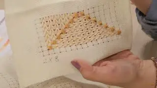 TOALHA BORDADA POR LEILA JACOB