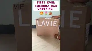 LIFE KA 1ST MEHNGA HANDBAG👜 UNBOXING | LAVIE SIGNATURE HANDBAG #shorts #viralshort #lavie #unboxing