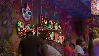 Neon Light At Willie's Chicken Shack, Bourbon Street, New Orleans, Louisiana, USA