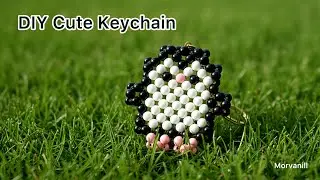 I Made This Cute 3D Penguin in 10 Minutes! 🐧 (Beaded Keychain)