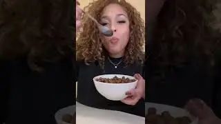 ASMR eating cereal
