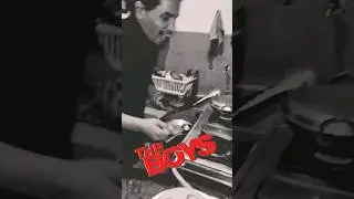 Omelet flip gone wrong.🤣🍳 #shorts #viral #theboys #trending #fail #comedy #food