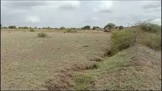 Land for sale in Hiriyur taluk 7.20acre 12laks per acre red soil tar road near 2km pH 9739628504