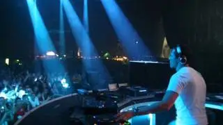 Dj Arif S&uuml;mter ft Stefy De Cicco Feat. Tom Stone - Keep On Jumpi.wmv