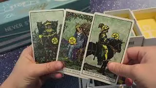 Tarot Preview: Weiser Deck Unboxing