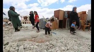 قوات الاحتلال تهدم منزلا شمال الخليل