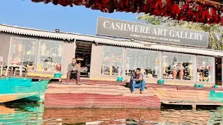 floating market on dal lake #floatingmarket #dallake #srinagar 