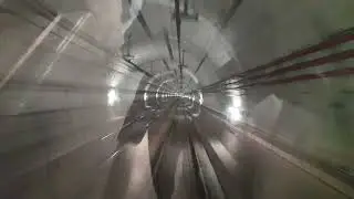 Parte 2 en el metro de barcelona serie 9000 sin conductor 