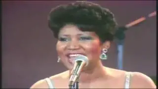 Aretha Franklin - Love is the Key ( live in chicago 1985 #01 )