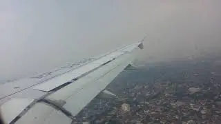 Philippine Airlines Landing in Manila