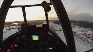 Flyby YAK52