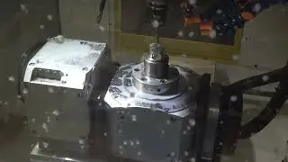pL LEHMANN Rotary Table T1-913915 TAP9 on Robodrill