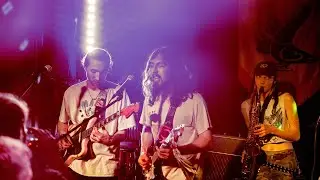 'A Moon's Bouche' - Flat Moon (Live at LBSU)