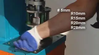 UNIVERSAL HYDRAULISK PRESS  /STANSMASKIN//STANSVERKTYG/H&Ouml;RNKLIPP/SVETSANSLUTNINGAR