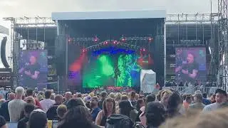 Guns n roses, pretty tied up. villa park birmingham, 23,6,2025