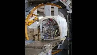 CW 2200 Bale Wrapper in action: Calabra Maceri e Servizi S.p.A.