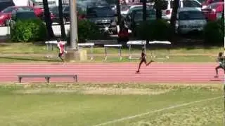 Mark Trail Flying Eagles - Terez Davis-Giles 400m