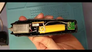 Battery replacement on a Norelco beard trimmer