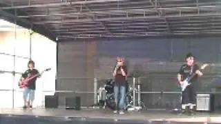 Majaloti  4 Rock you like a hurricane
