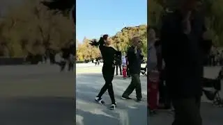 Enchanting dance！