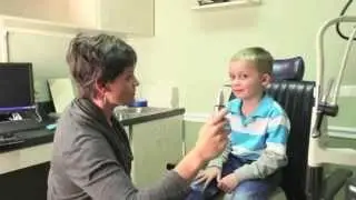 Inside a Children's Eye Exam (www.SimonEye.com)