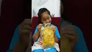 Unboxing Keripik Pisang Lumajang