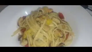 Linguine con le cozze e pomodorini gialli super saporite da MicheleExpert!