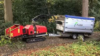TP 215 TRACK houtversnipperaar