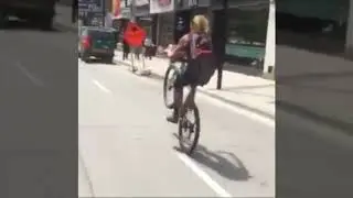 Trick cyclist video captures attention of Toronto Police