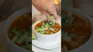 Chicken tortilla soup for the soul 😍. Order my cookbook with the link in my bio 🙏🏻 #recipe