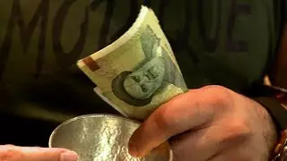 Iran currency crunch hits foreign tourists