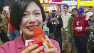 旺角羅文 18-02-16 (21:45) 狗年大年初一  龙婷金曲夜  千千闕歌 忘記他 船歌 再見我的愛人 +  完場花絮 Stacey Long