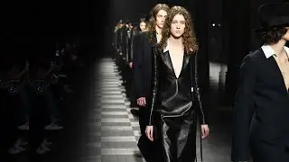 Ann Demeulemeester Fall/Winter 2022/23 Paris